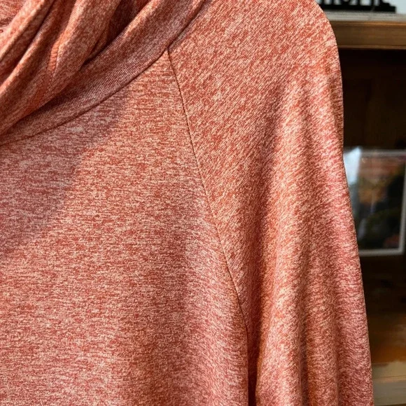 Athleta women’s Uptempo hoodie sweatshirt size small - Picture 2 of 9